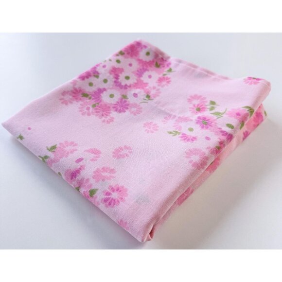 Vintage 70s pillowcase, pink floral bouquet, Pacific Mills USA, single casing - Picture 9 of 9